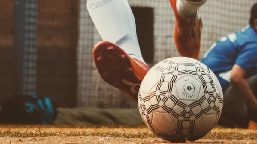 Fußballschuhe aus 100% recycelbaren Fasern!